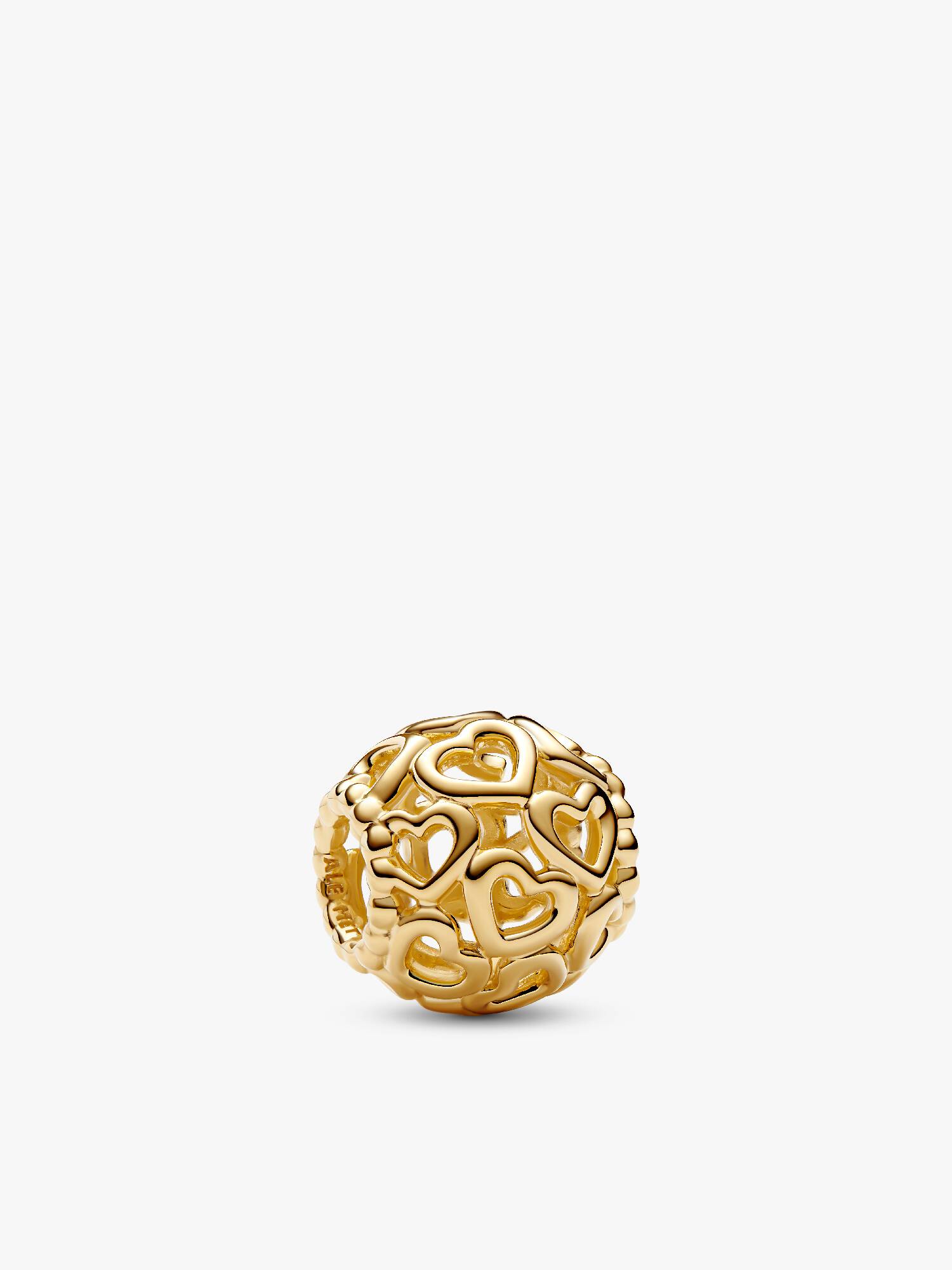 Charm Corazón calado