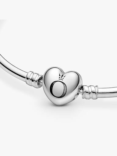 Brazalete con broche de corazón Pandora Moments