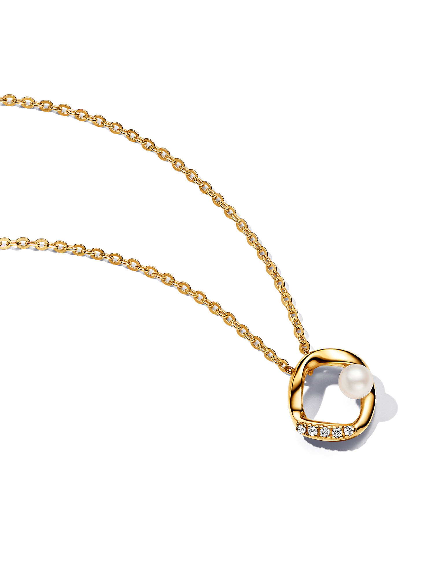 Collar Círculo Forma Orgánica en Pavé y Perla Cultivada de Agua Dulce Oro