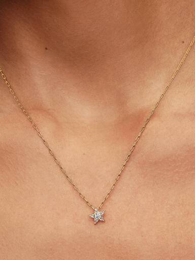 Collar con Colgante Estrella Brillante
