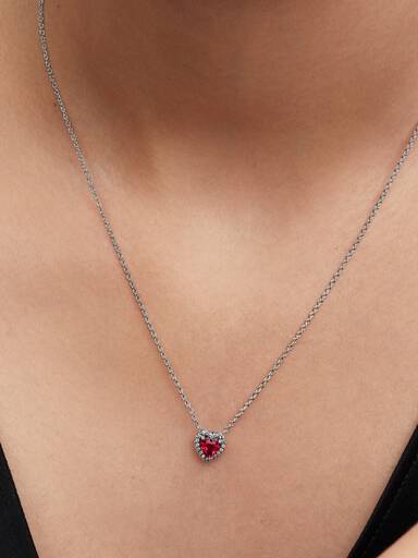 Collar Collier corazón rojo elevado