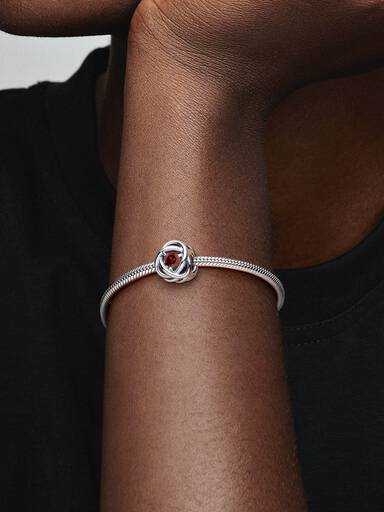 Charm Círculo Eternidad Rojo Talla única