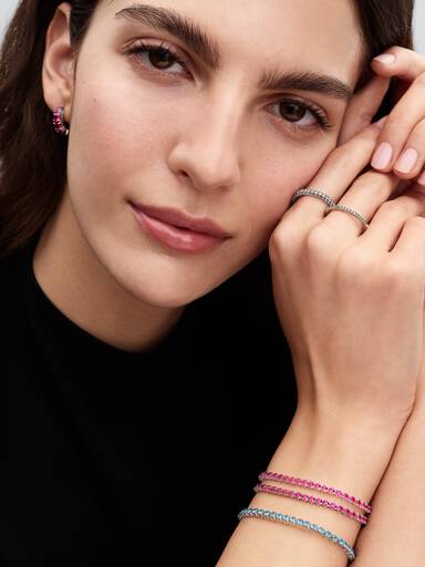 Brazalete de tenis rosa brillante