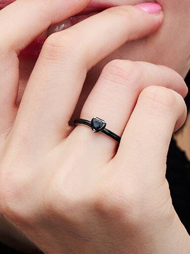 Anillo Pandora ME Corazón Chakra Negro