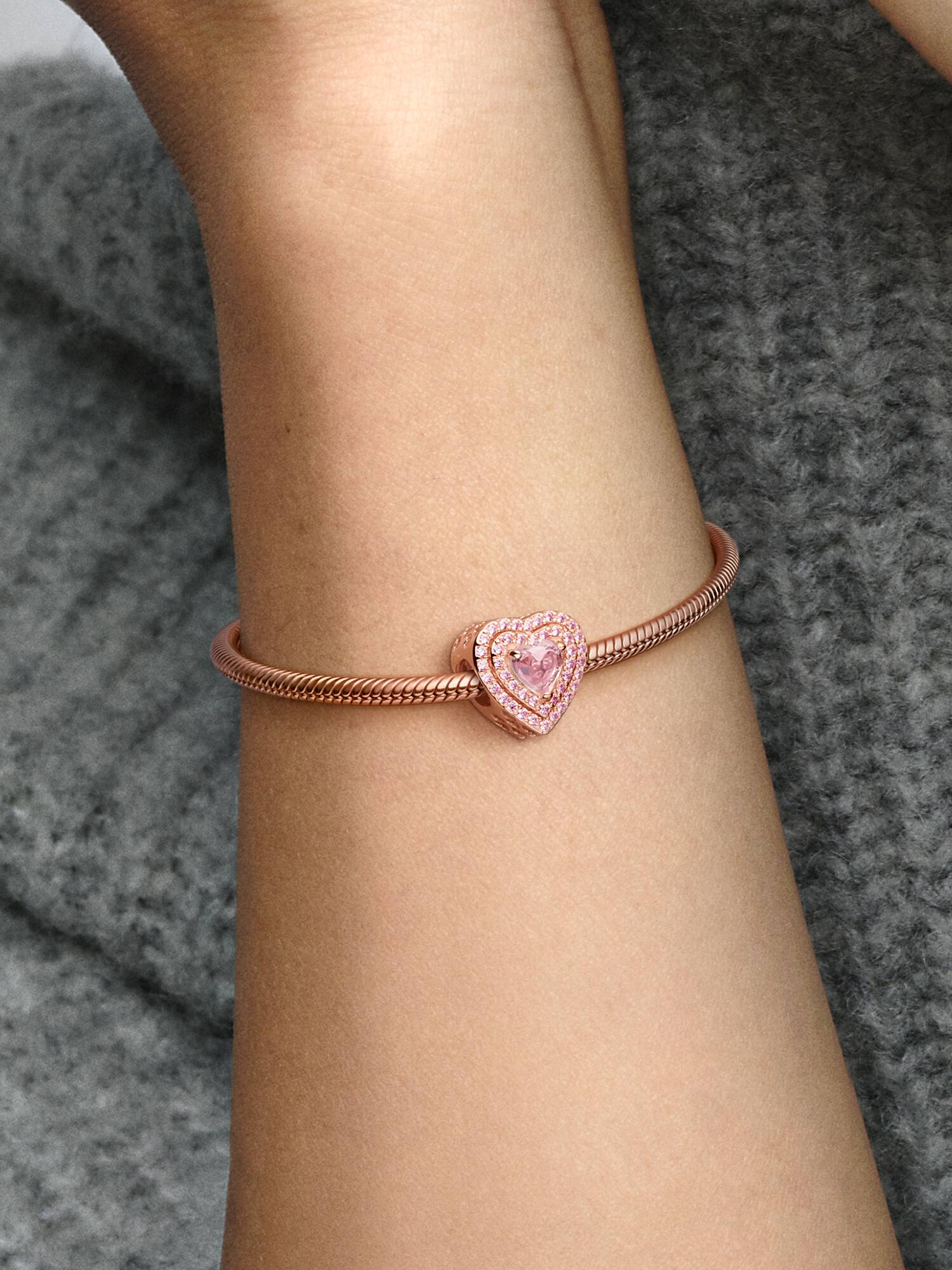 Charm Corazon Nivelado Brillante Bañado en Oro Rosa 14k