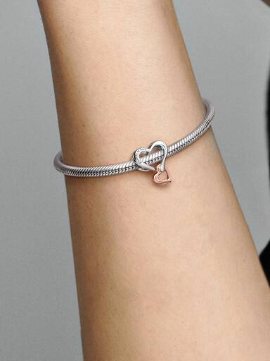 Charm de dos tonos Corazón calado con infinito Bañado en Oro Rosa de 14k
