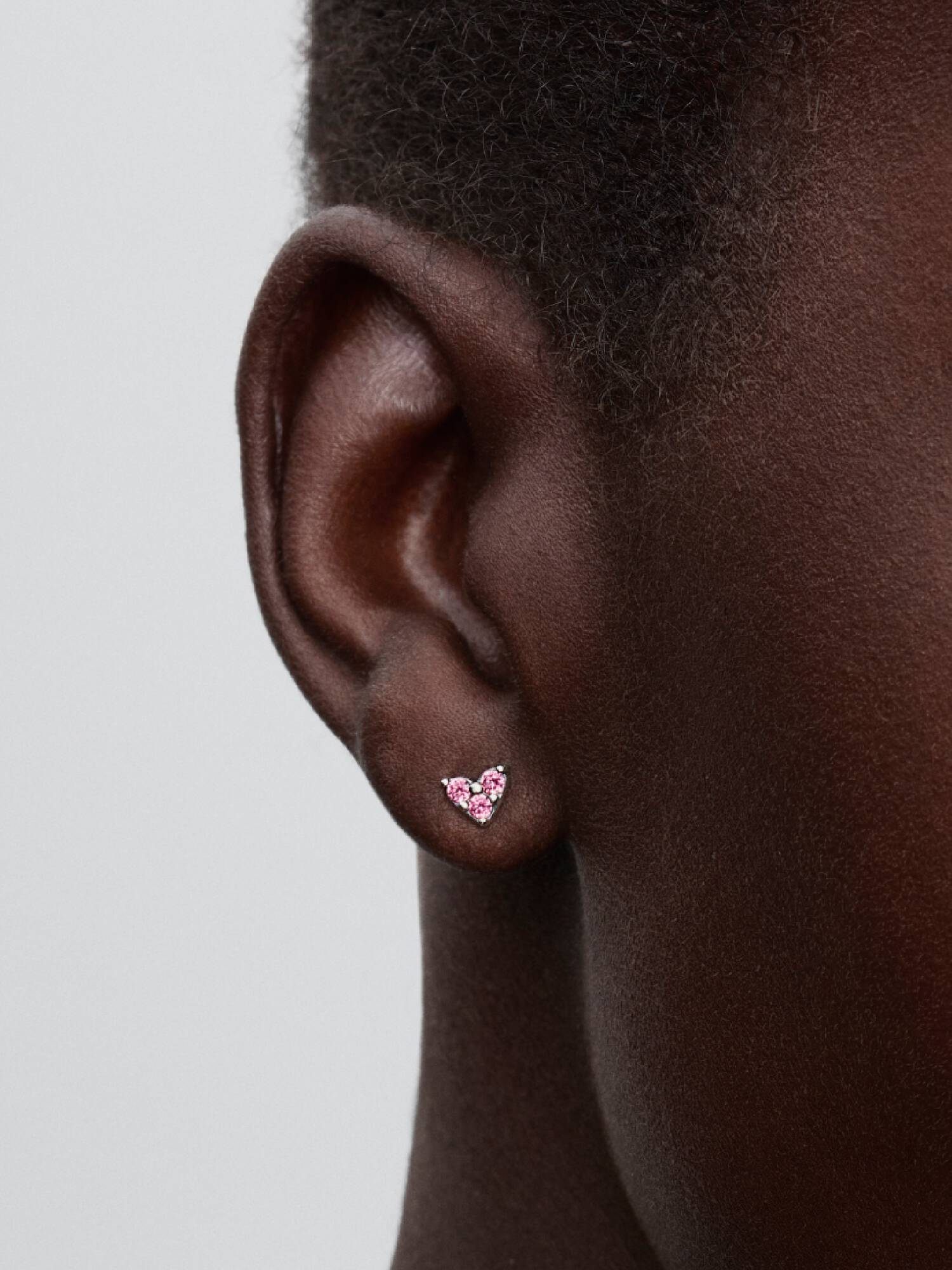 Aros de Botón Corazón de piedra triple Rosa