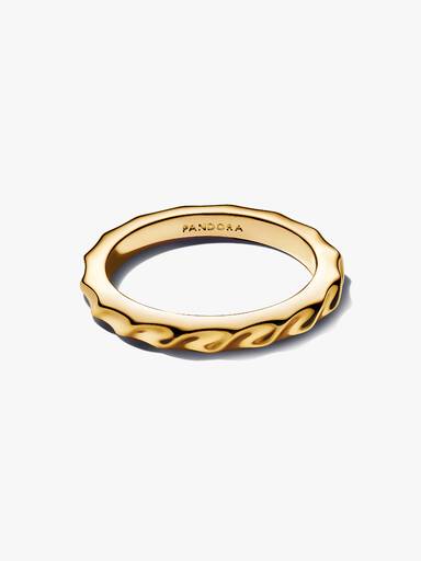 Anillo de banda ondulada