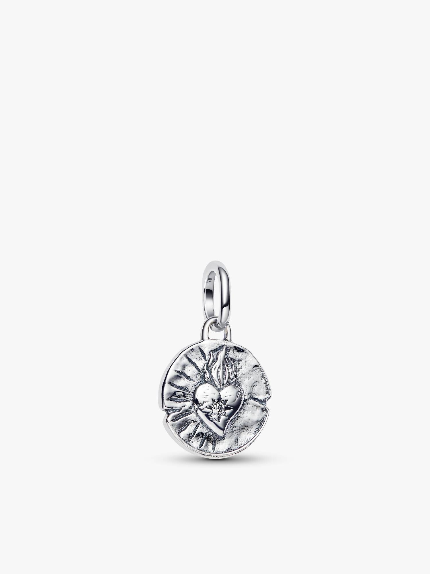 Charm Medallón Corazón y Rayos