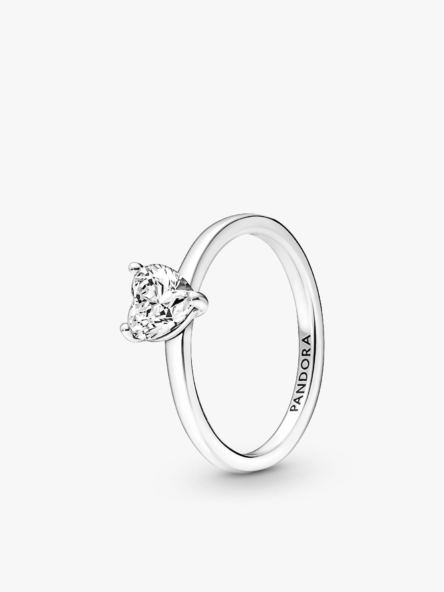 Anillo Solitario Corazón Resplandeciente
